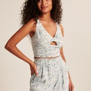 Abercrombie Twist Front Cutout Top